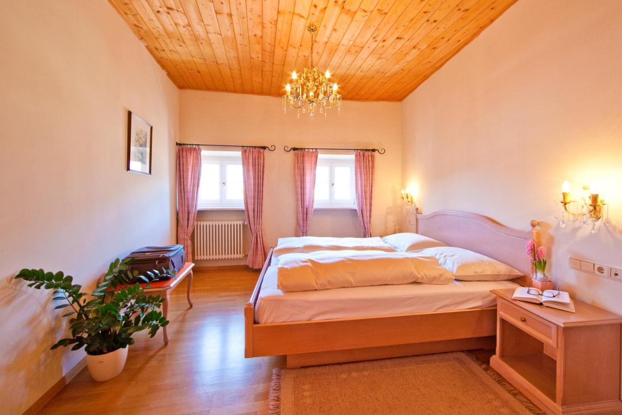 Hotel Elefant Ora / Auer Dış mekan fotoğraf