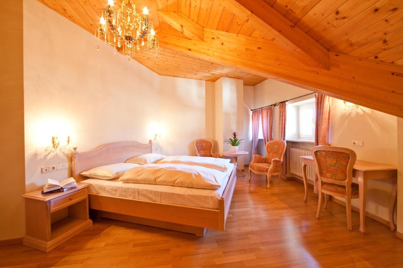 Hotel Elefant Ora / Auer Dış mekan fotoğraf