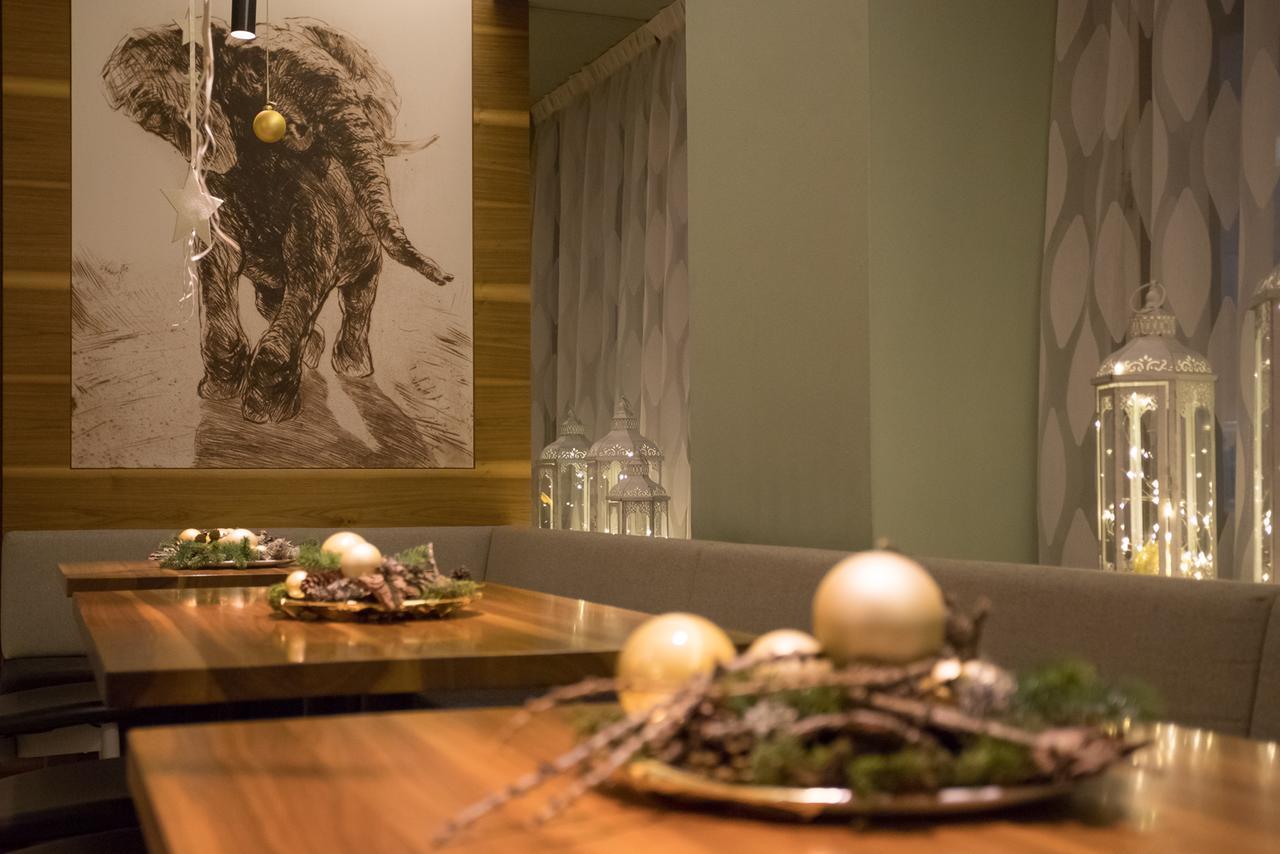 Hotel Elefant Ora / Auer Dış mekan fotoğraf