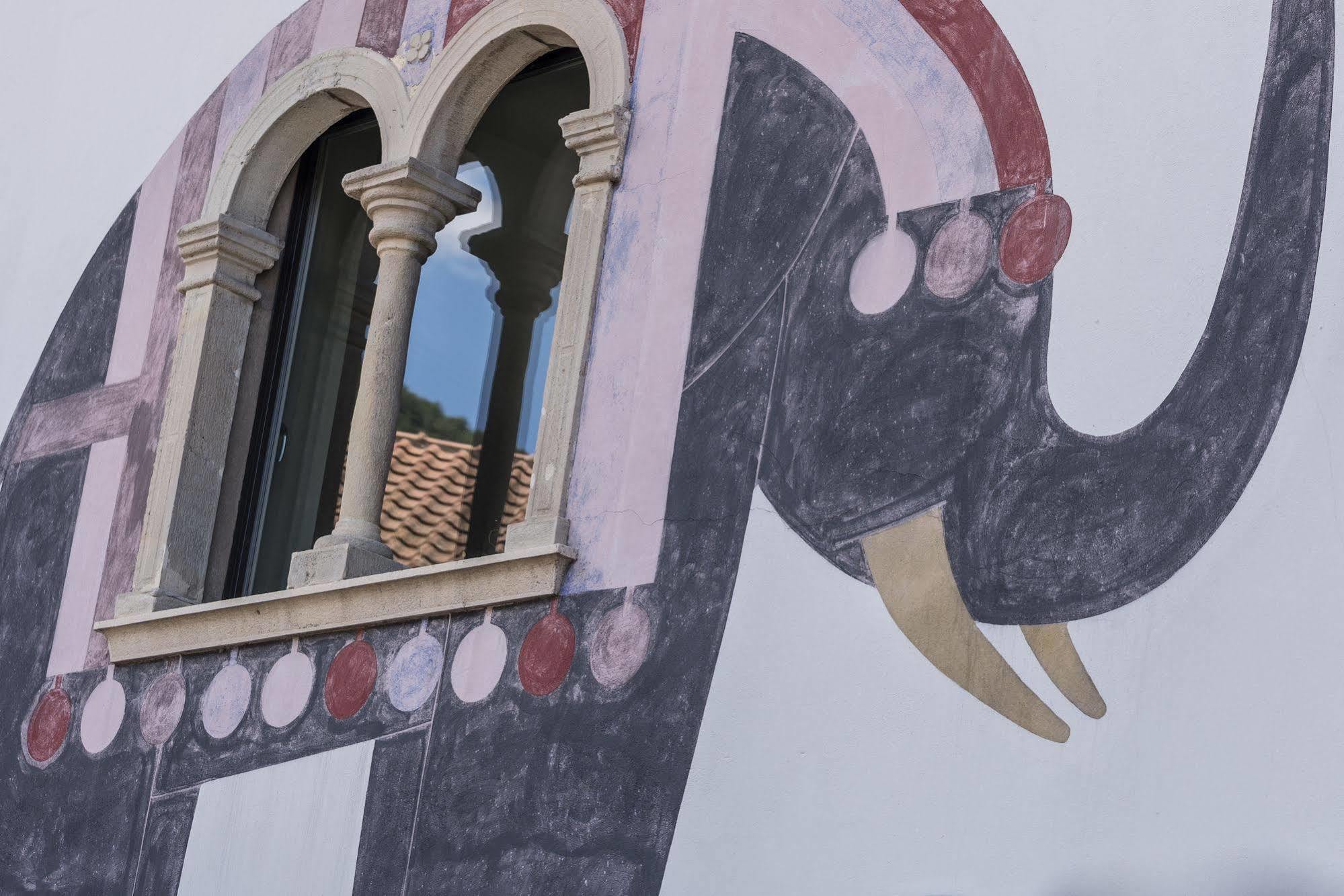 Hotel Elefant Ora / Auer Dış mekan fotoğraf